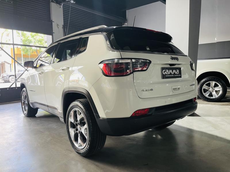Imagen ilustrativa de Jeep Compass 2.4 Limited 170cv Atx