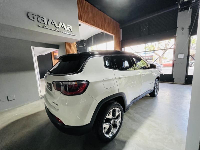 Imagen ilustrativa de Jeep Compass 2.4 Limited 170cv Atx