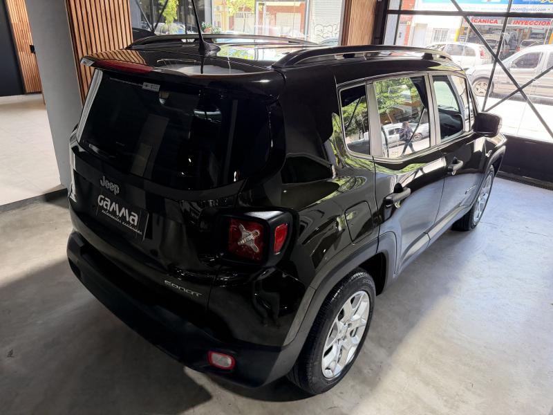 Imagen ilustrativa de Jeep Renegade 1.8 Sport Plus