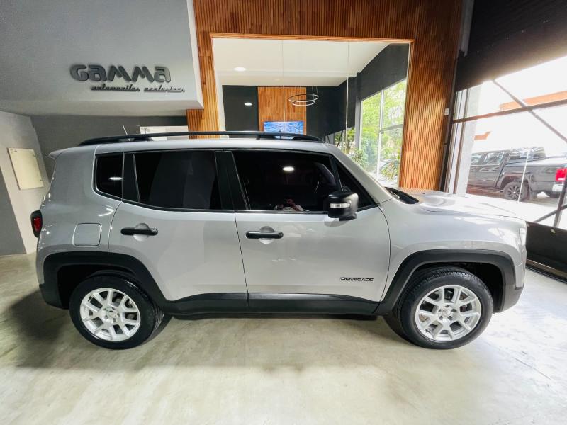 Imagen ilustrativa de Jeep Renegade 1.8 Sport Plus