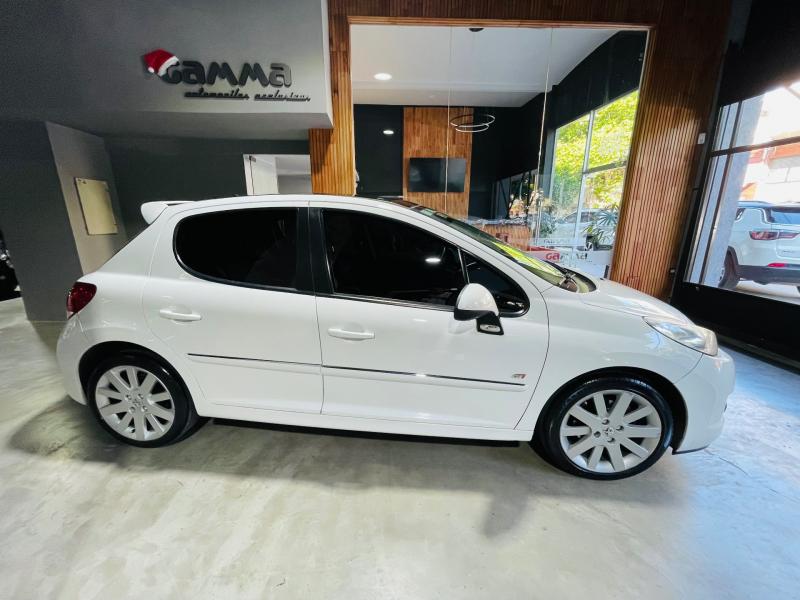 Imagen ilustrativa de Peugeot 207 1.6 Gti 156cv 5 p