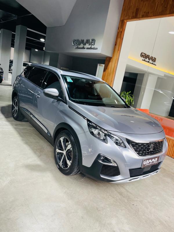 Imagen ilustrativa de Peugeot 5008 1.6 Feline B/techo Tiptronic