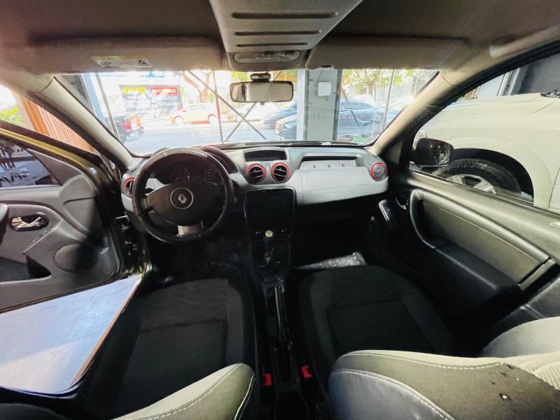 Imagen ilustrativa de Renault Duster 2.0 4x2 Privilege 138cv